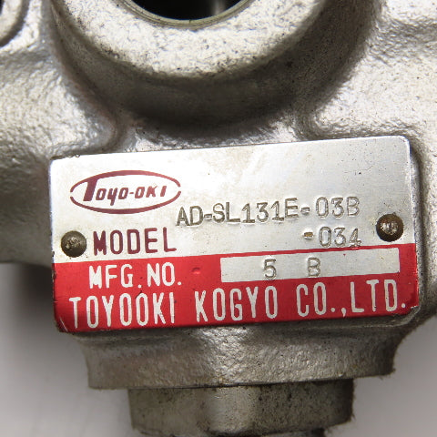 Toyooki Kogyo AD-SL131E-03B 1/2" x 3/8" Port Single Solenoid Valve 100/110V Coil
