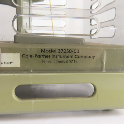 Cole Parmer Oakton 37250-00 Battery-Operated 3-Speed Hygrothermograph