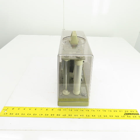 Cole Parmer Oakton 37250-00 Battery-Operated 3-Speed Hygrothermograph