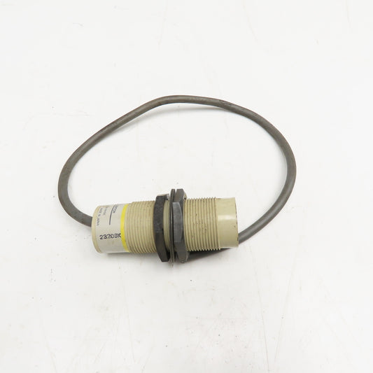 Omron E2K-X15ME2 Captive Proximity Switch 12-24VDC