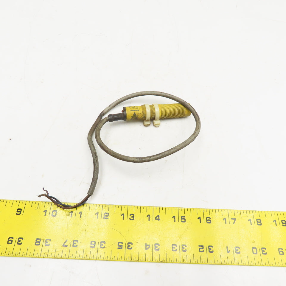 Electromatic EC1808NP0P Photoelectric Sensor 10-40VDC