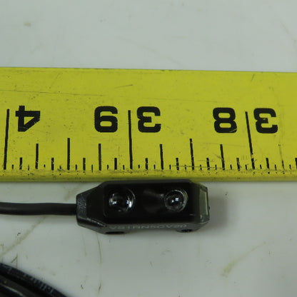Banner Engineering VS1AN5CV20 Miniature Convergent Sensor