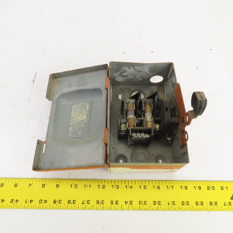 Square D D-221N 30A Fusible Safety Disconnect Switch 240VAC 1-1/2 To 7-1/2HP