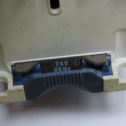 Telemecanique LC1-EC 9 600V 3Kw Contactor 24V 50/60Hz Coil