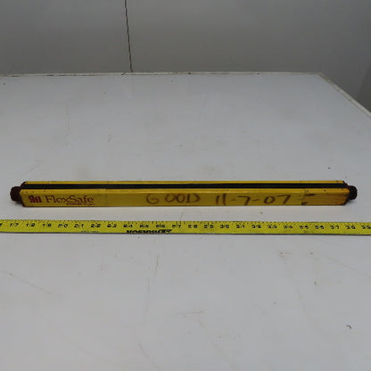 STI 42676-0200 F943200BR-1 20" Flex-Safe Light Safety Curtain Receiver