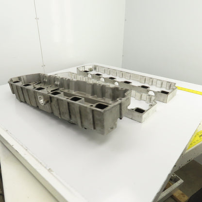 International 1830625C1 Engine Valve Cover