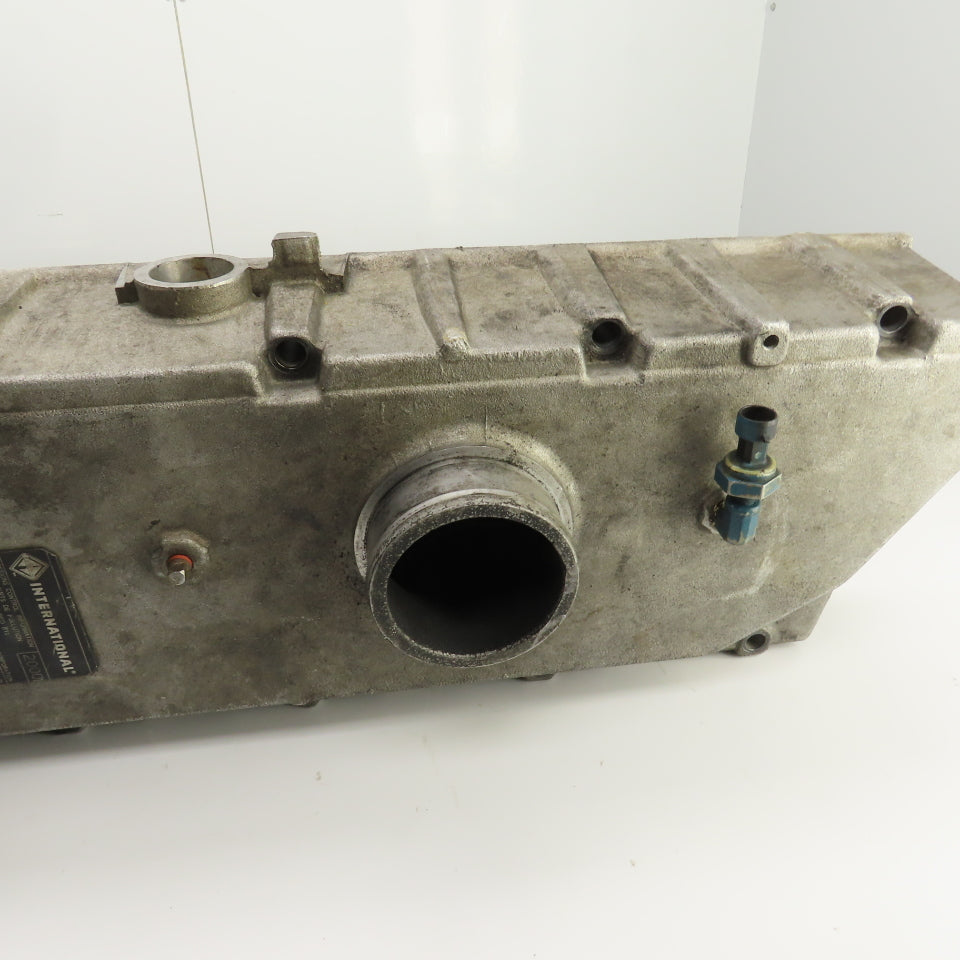 International 1830625C1 Engine Valve Cover