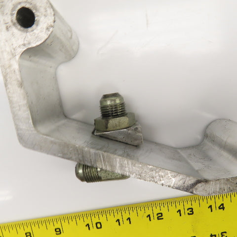 International 1830625C1 Engine Valve Cover