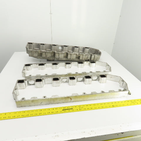 International 1830625C1 Engine Valve Cover