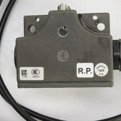 Euchner SN02D12-502-MC1688 Limit Switch. 230V W/2 Plunger & 13' Lead
