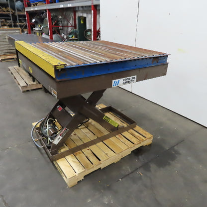 Autoquip 36SM25 2500Lbs. 48" x 48" Pneumatic Lift Table Gravity Conveyor 48"Lift