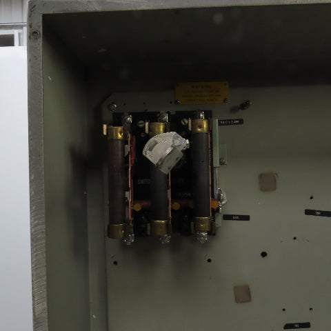 30" x 23-1/2" x 6-1/2" Electrical Enclosure W/Backplate & Disconnect