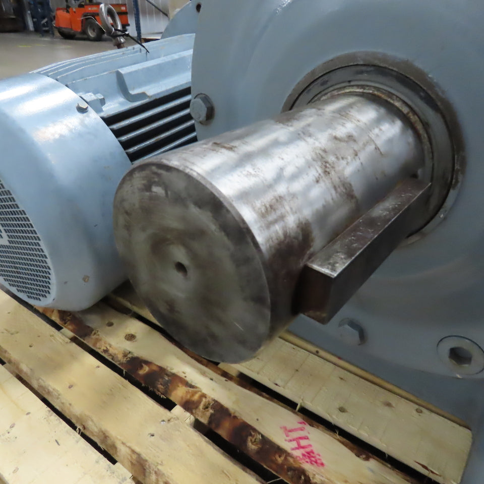 Sew R163DV225S4 49Hp 33 RPM Output 330/575V 3Ph AC Gear Motor Separated