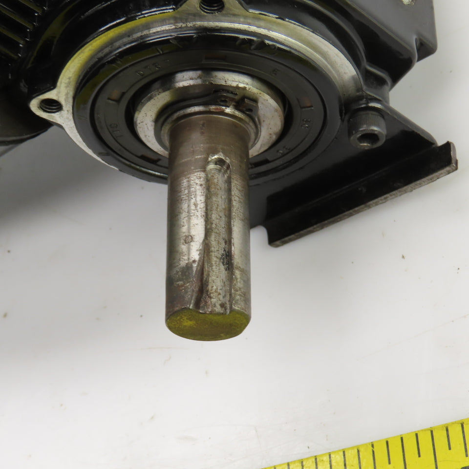 Minarik 507-02-182 20:1 Ratio Right Hand Gear Motor 90VDC 1/8HP 90RPM Out