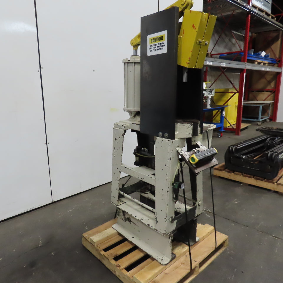 Logan Pneumatic Arbor Press 5" Stroke 9" Throat 10" Under Ram