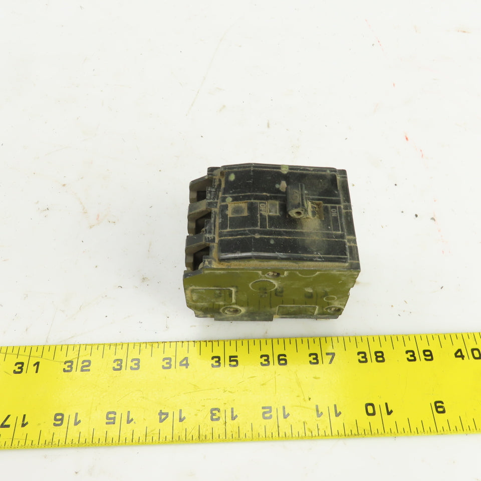 Square D Type QO 40A Plug-On Circuit Breaker 120/240VAC 3 Pole