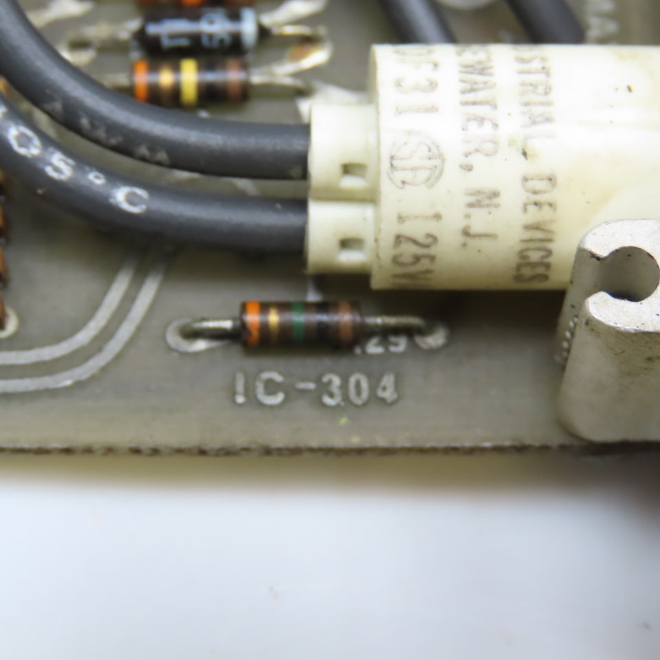 Tyco Circuit Board Card IC-304