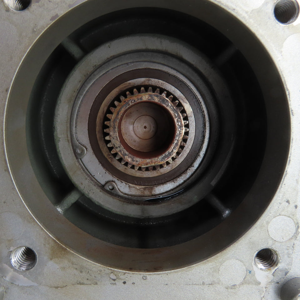 Nord SK 9042.1AZ IEC100 47.67:1 Gear Box Speed Reducer 6867 lb-in Torq. Pos.M4