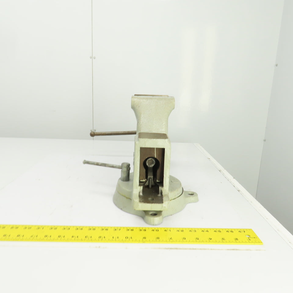 Columbian 604 1/2-M2 Machinist Swivel Base Bench Vise 4-1/2" Jaws 6" Open