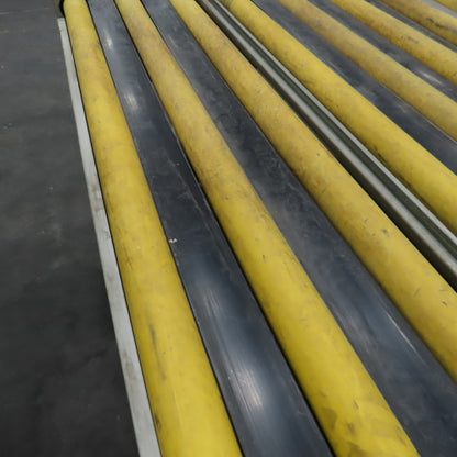 Giardina 22060 58" x 96" Power Roller Transfer Conveyor 14FPM 208-480V 3PH