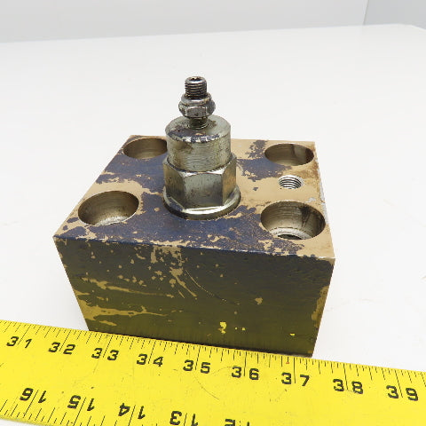 Sun Hydraulics 8106 Aluminum Manifold Block W/ 8109 Cartridge Valve