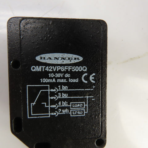 Banner QMT42VP6FF500Q Photoelectric Sensor 10-30V DC