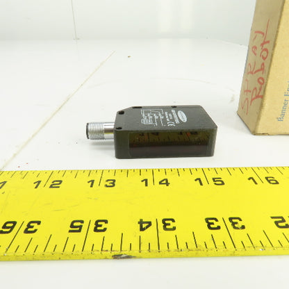 Banner QMT42VP6FF500Q Photoelectric Sensor 10-30V DC
