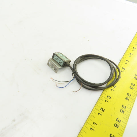 Siemens 3RG7401-0CH61 Retro Reflective Sensor