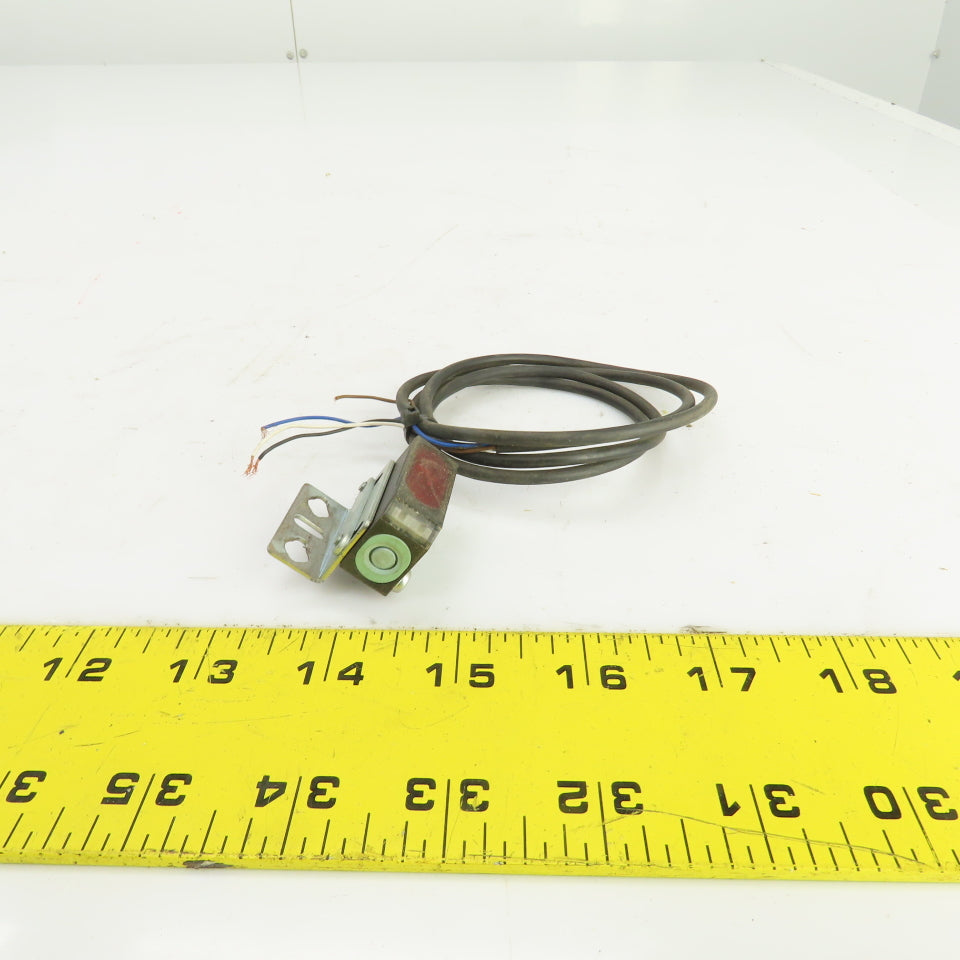 Siemens 3RG7401-0CH61 Retro Reflective Sensor