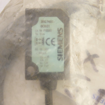 Siemens 3RG7401-0CH61 Retro Reflective Sensor