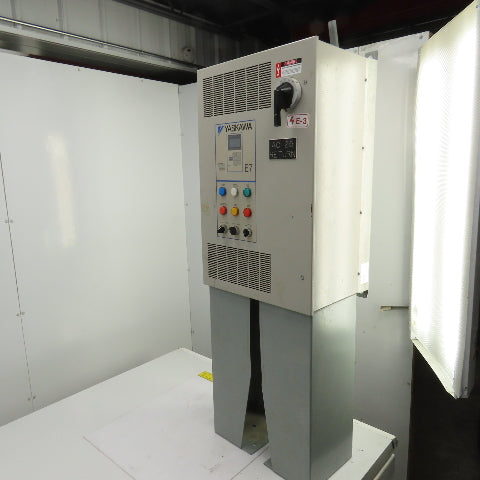 Yaskawa E7BVB021XWU E7 AC Drive W/Bypass 480V 3PH Input 0-480V Output 21.0 Amps