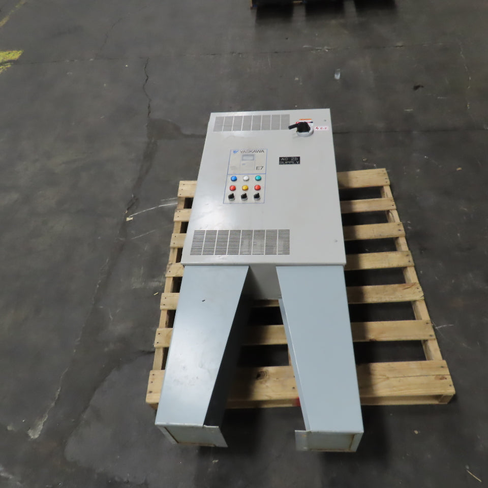 Yaskawa E7 AC Drive W/Bypass 480V 3PH Input 0-480V Output 96.0 Amps