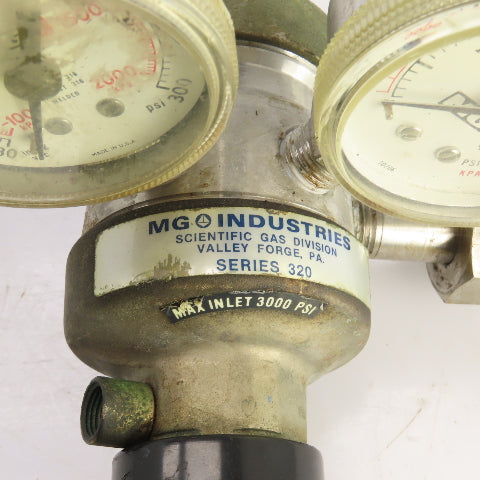 MG Industries Series 320 Double Gauge Gas Pressure Regulator 3000PSI