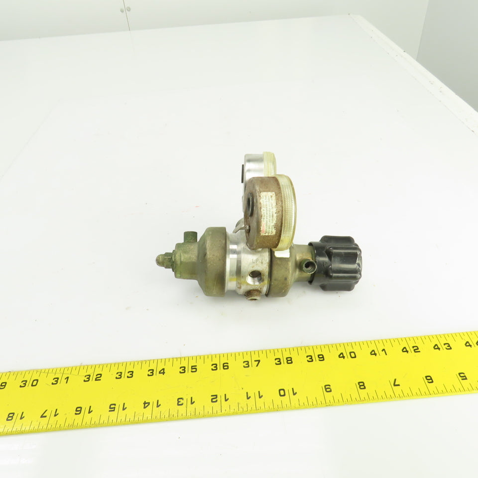 MG Industries Series 320 Double Gauge Gas Pressure Regulator 3000PSI