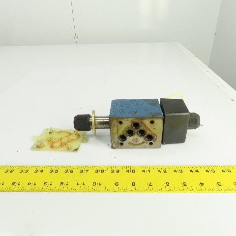 Mannesmann Rexroth 4WE10E33/CW110N9K4 4/3 Way Hydraulic Directional Valve 120V