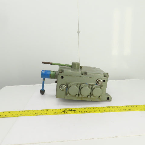 Turner 2M4-160LLF Uni-Drive Multi-Speed Gearbox 100RPM Input 4:1,1:1,1:4 Ratios