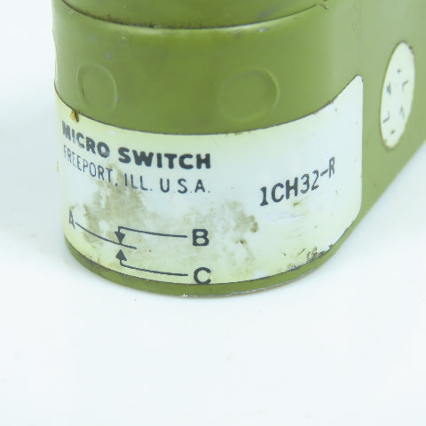 Honeywell 1CH32-R Micro Switch Snap Action Plunger Limit Switch