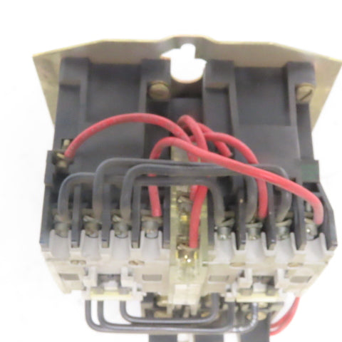 Allen Bradley 550-T0A94A Ser.B Reversing Contactor 600V 2HP Size 00 240V Coil
