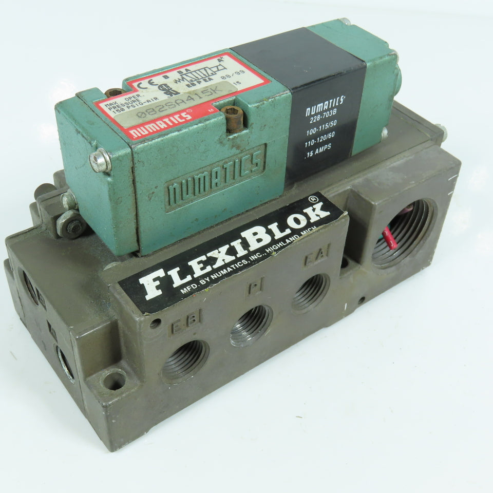 Numatics 082SA415K Pneumatic Solenoid Valve 150 PSI W/ 8 Port FlexiBlok Manifold