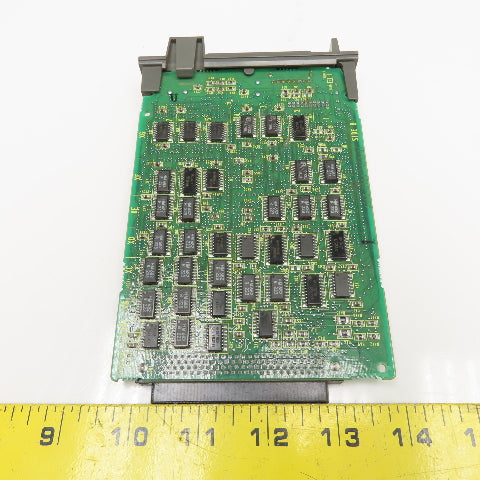 Fanuc A20B-8100-0423/01A Auxiliary Axis Control Circuit Board