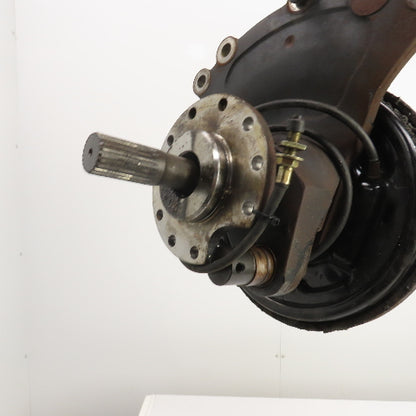 Yale Front Right Wheel Hub Drum Assembly From A Model GLC060TGNUAE084 Forklift