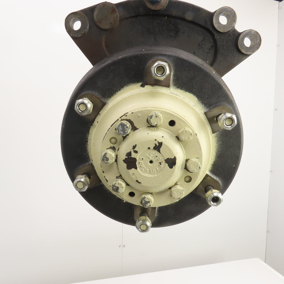 Yale Front Right Wheel Hub Drum Assembly From A Model GLC060TGNUAE084 Forklift