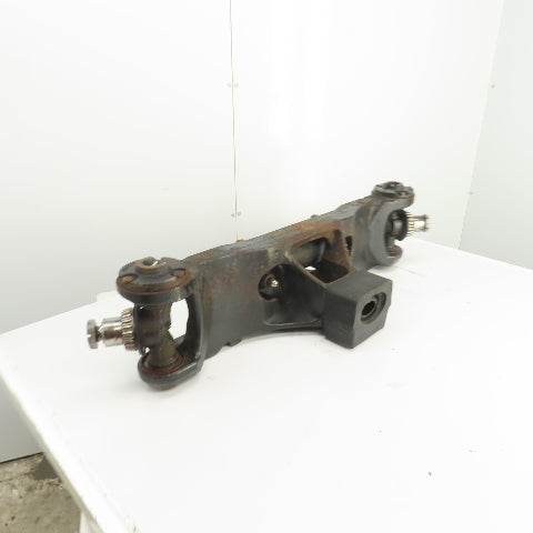 Yale Rear Steering Axle Assembly From A Model GLC060TGNUAE084 Forklift