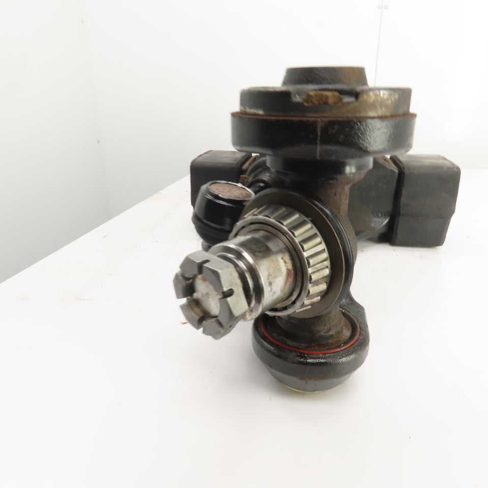 Yale Rear Steering Axle Assembly From A Model GLC060TGNUAE084 Forklift