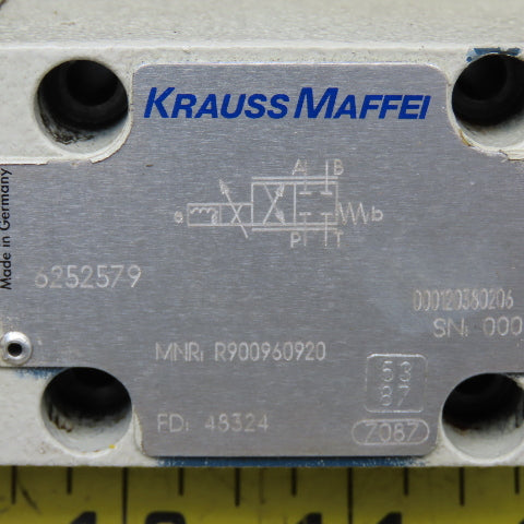 Krauss Maffei R900960920 4/2 Position Proportional Directional Valve Transducer
