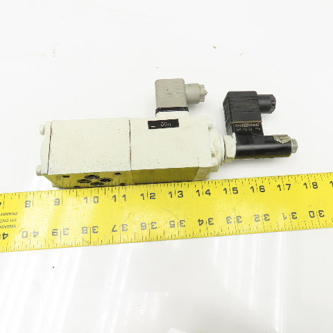 Krauss Maffei R900960920 4/2 Position Proportional Directional Valve Transducer