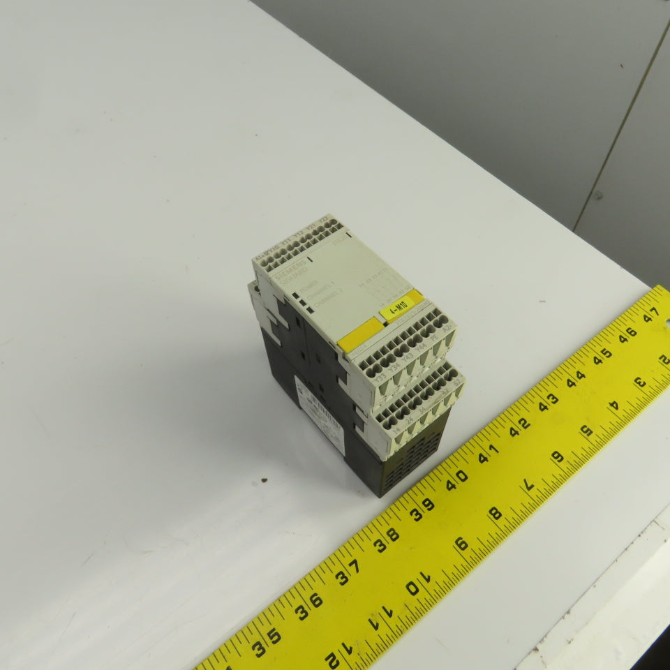 Siemens 3TK28 3TK2825-2BB40 Safety Relay 24VDC