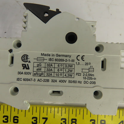 Siemens 3NC1092 Sitor 32A 2-Pole Fuse Holder 690V AC Rail Mount