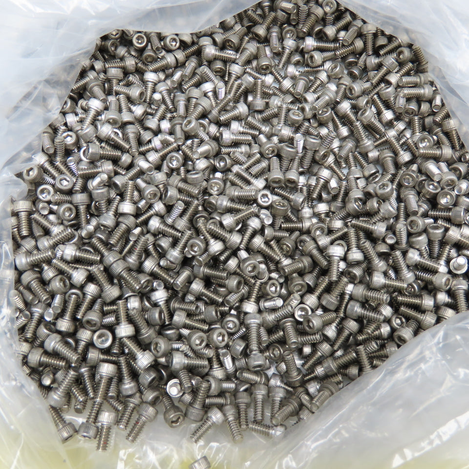 #6-32 x 3/8" Stainless Steel Socket Head Cap Screw Lot Of 1500