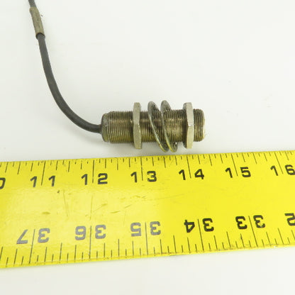 Balluff BN3-1804-Y-J Threaded Barrel Photoelectric Sensor